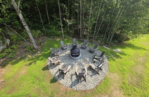 Mansonville House | Relaxation and Adventure, Jay Peak Awaits