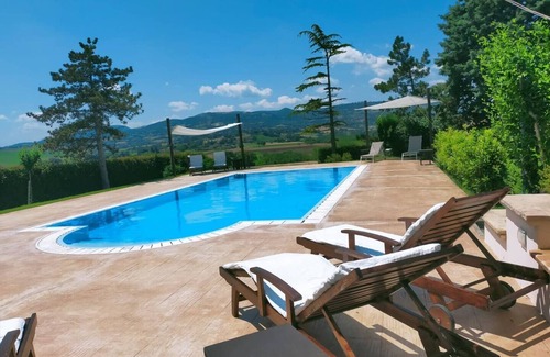 Colle San Valentino Bed & Breakfast | Relaxation in Country House with pool