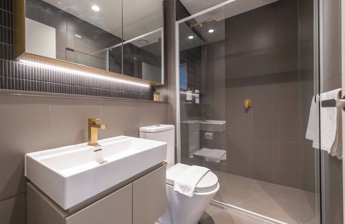 Chinatown Apartment | Relaxed 1BR1BA city view apt WIFI in CBD