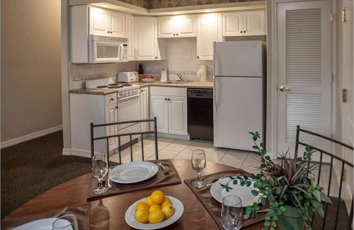 Branson Hotel | Relaxed Villa Near Branson Sites for Fun-Filled Family Time
