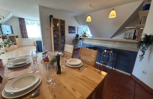 Zingst Apartment | Relaxen am Meer - mit Parkplatz und Whirlpoolwanne, Ostsee