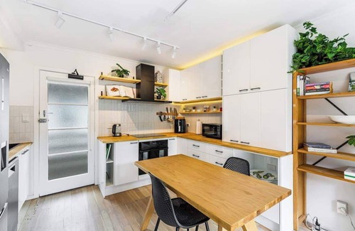 Ponsonby Apartment | Relaxing 1BR Hideaway in Herne Bay I Zodiak Stays