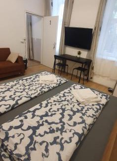 Simmering Apartment | Relaxing 2-Bed Apartment for Extended Visits