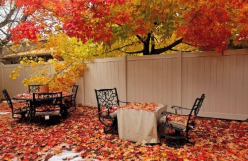 Spearfish House | Relaxing 2 bedroom retreat private patio