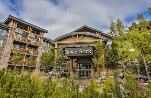 East Kootenay Condo | Relaxing 3-Bedroom Retreat & Mountain Views