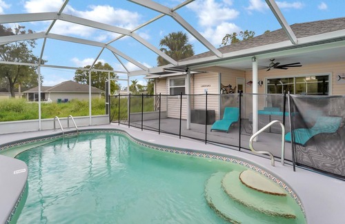 Sebastian Highlands House | Relaxing 3 Bedroom Villa with Heated Pool