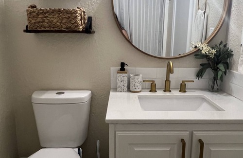 Pensacola House | Relaxing 3bedroom and 2bathroom residential home
