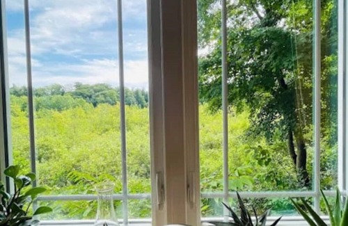 Buchanan House | Relaxing 4-BR w/hot-tub, marsh, nature trail; wineries