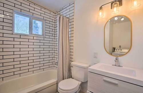 Fairview House | Relaxing Anchorage Home ~ 1 Mi to Downtown!