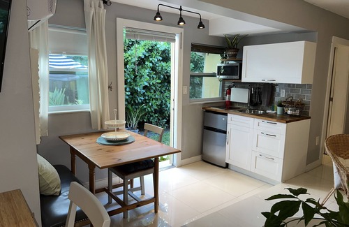 Flagami Apartment | Relaxing and comfortable studio middle of Miami.