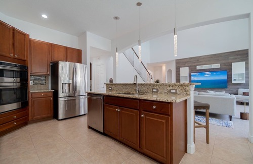 Port Saint Lucie House | Relaxing Beautiful 5 BR with heated pool & spa!
