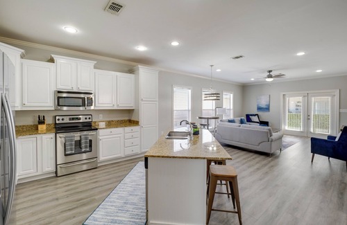 Biloxi Condo | Relaxing Biloxi Vacation Rental Condo Near Beach!