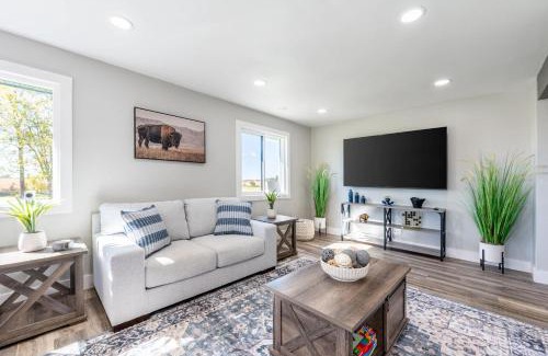 Rockford House | Relaxing Country-view Home Near Golf & Casino