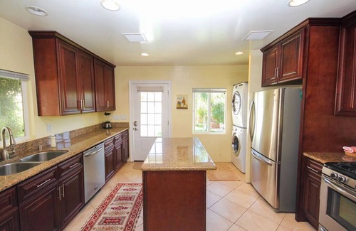 South Redondo House | Relaxing Elegant Beach House Furnished Kitchen Fully Equipped 2bed 2bath