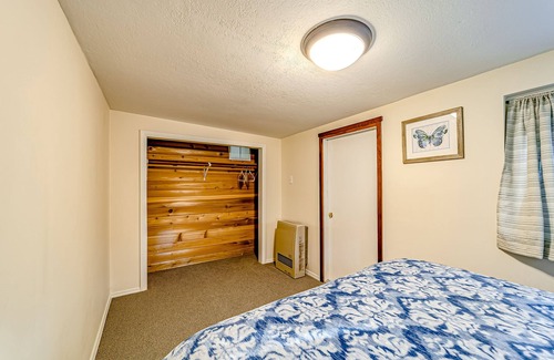 Shelter Cove House | Relaxing escape close to hiking trails, golf, and the Lost Coast