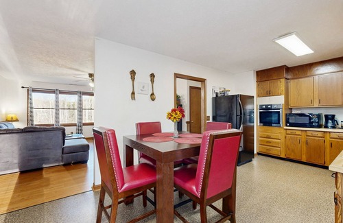 Hendersonville House | Relaxing farm setting, enjoy the porch with the sounds of the live animals