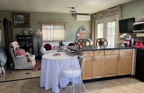 Benicia Cottage | Relaxing Getaway in Historic Benicia