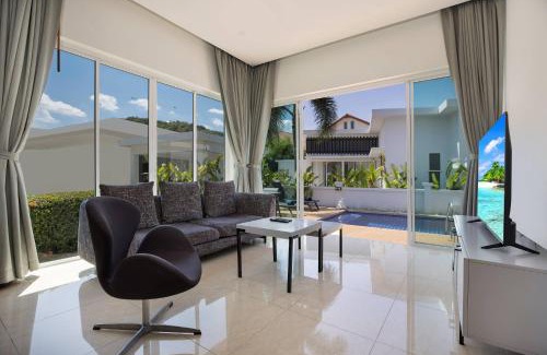 Rawai Villa | Relaxing Holidays - 2BR Private Pool Villa Greens 8, Rawai