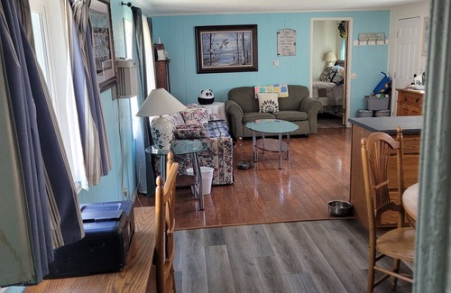 Longmont House | Relaxing home with fenced yard