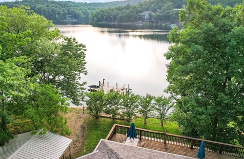 Hardy House | Relaxing lake home in Hardy, AR near Spring River