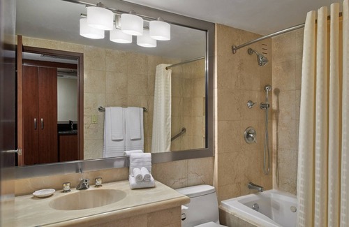 Sunny Isles Beach Resort | Relaxing Oasis in Sunny Isles Beach! 3 Spacious Units, Pool, Pets Allowed