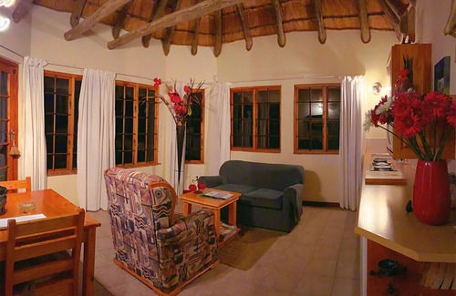 Fort Nottingham Cottage | Relaxing Oasis in the Midlands Meander