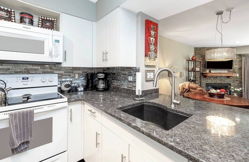 The Galena Territory Condo | Relaxing one bedroom condo in the Galena Territory