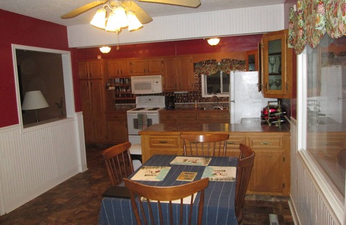 Saskatchewan Other | Relaxing Prairie Farm House for Travelers, Birders and Hunters