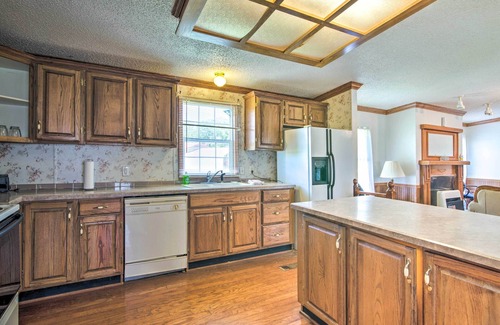 McCondy House | Relaxing Prairie Home, 29 Mi to Starkville!