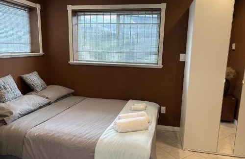 Hastings House | Relaxing Private Room, Quiet and Convenient