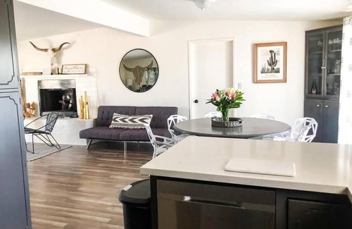 Twentynine Palms House | Relaxing Private POOL and Jacuzzi Joshua Tree Home