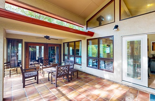 New Braunfels House | Relaxing riverfront home tucked away with shaded back deck/patio