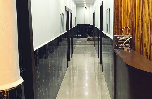 Varanasi House | "Relaxing Room in Varanasi – Ideal for Solo Travelers or Couples"