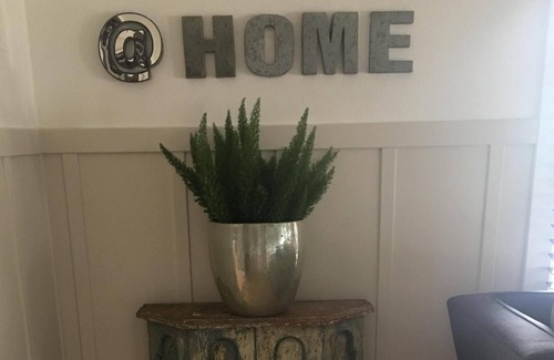 Martinez House | Relaxing San Francisco Bay Area Bungalow