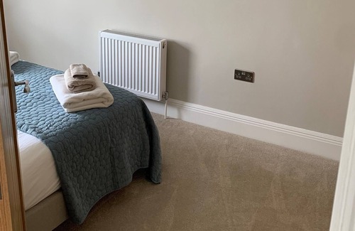 Westward Ho Cottage | Relaxing Stay at Cosy Cottage Near to Beach