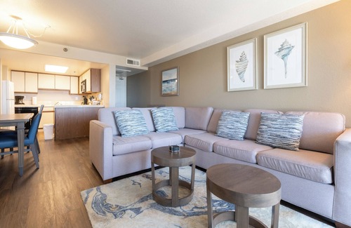 Capistrano Beach Hotel | Relaxing Stay! Private Balcony & Full Kitchen! Outdoor Onsite Pool!