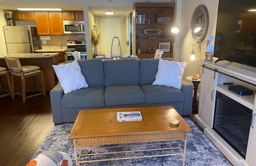 Vanderbilt Beach Apartment | Relaxing Studio with Beach across the Street!