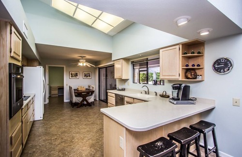 Sun City West House | Relaxing Sun City West Stay 55+ Community