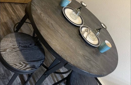 Parkland Apartment | Relaxing two bed room apt near steilacoom park