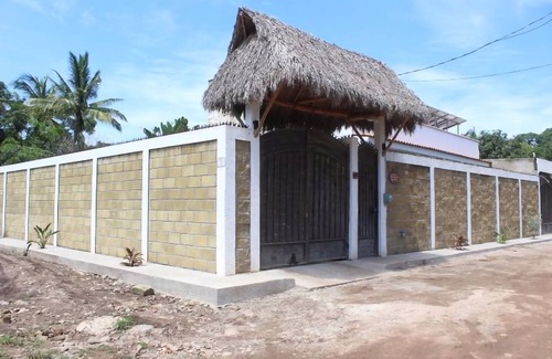 Lo de Marcos House | Relaxing Vacation house - 5 min from the beach!
