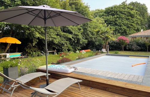 Azur Villa | Relaxing villa in a quiet location in Azur Landes department