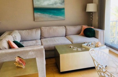 Belmont Park Condo | Relaxing Water View Condo just blocks away from Belmont Shore and Naples Canal