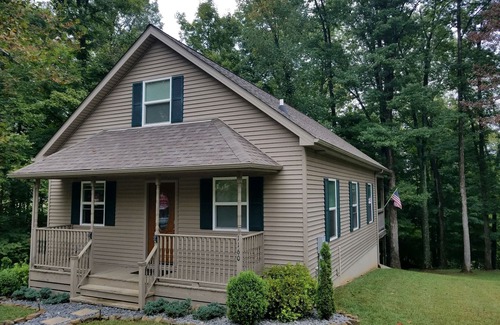 Falls of Rough House | Relaxing Waterfront Retreat ~ Rough River Lake ~ Includes Kayaks!