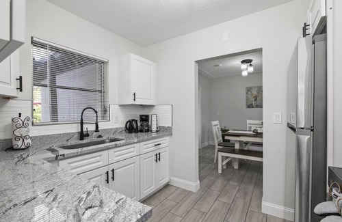 South Bradenton House | Relaxing West Bradenton Home 4 Bed/2 Bath/Close To Various Beaches/Ideal Area