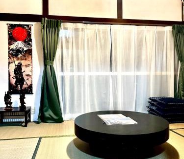 Fujiyoshida Apartment | RelaxYN 最大7名 温かみのある和室を一軒貸切り 富士急ハイランドまで車で5分