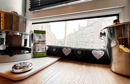 Dundee Apartment | Remarkable 1-bed Apartment in Dundee