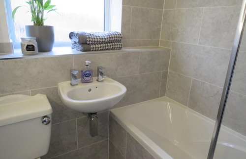 Newark upon Trent House | Remarkable and perfect 3 Bed House in Nottingham