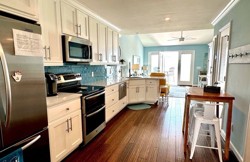 Ocean Isle Beach Condo | Remodeled 2 bed/2 bath Oceanfront Condo in Ocean Isle Beach