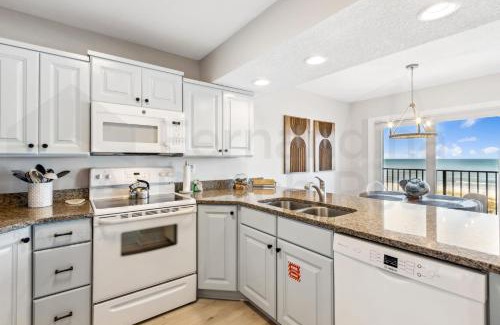 Ocean Cay House | Remodeled 2 Bed/2 Bath, 3rd floor Oceanfront condo sleeps 5. Oceanfront balcony & pool.