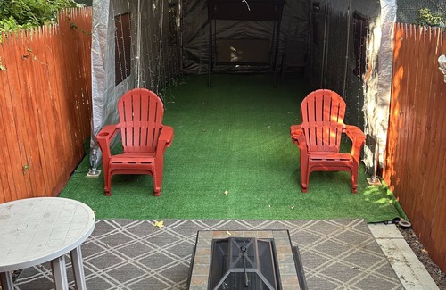 Wilmington House | Remodeled 3 bdr 1b house with full backyard and deck